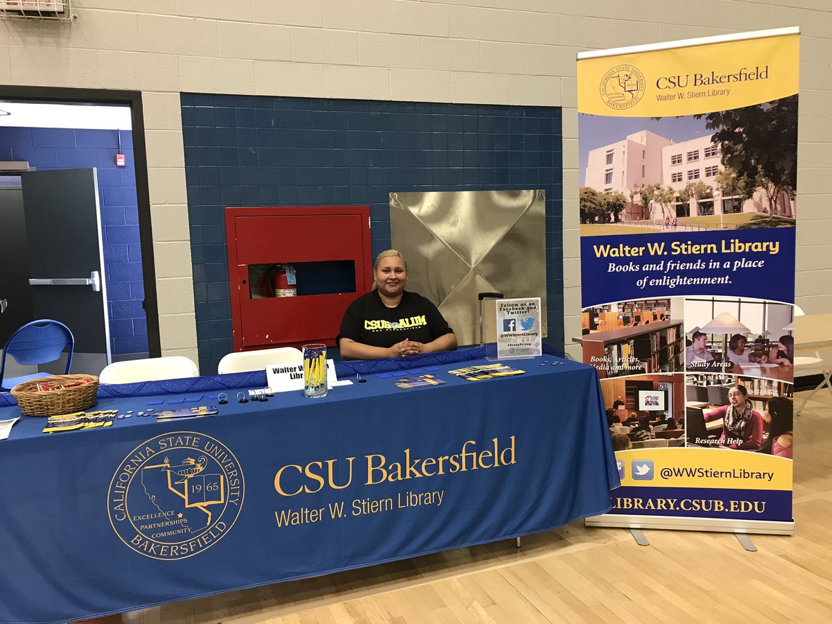 WWStiernLibrary's tweet photo. Having fun at #runnerrundown! Come see us at the resource fair during lunch! https://t.co/9XWNngfR1l