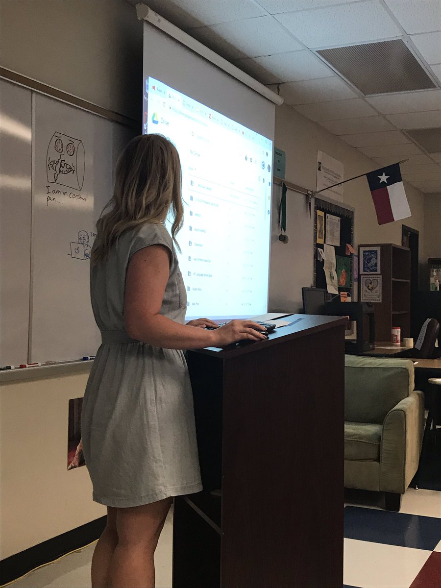 mcaballero29's tweet photo. So proud of our McGowen peeps! #teachusall #mcgpoolsidepd #Carnverge19 https://t.co/iIJdvmcyqd
