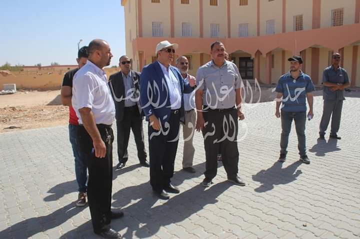 DeOuargla's tweet photo. في إطار التحضيرات للدخول الجامعي 2019/2020 قام صبيحت اليوم الأربعاء 19 جوان 2019 السيد والي الولاية بمعاينة مشاريع قطاع التعليم العالي والبحث العلمي على مستوى مدينة ورقلة حيث تفقد https://t.co/DljQd9vZHh https://t.co/XjFdEuNvaL