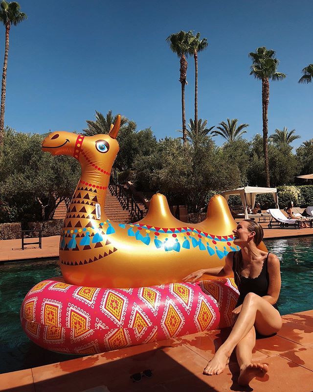 Camel bae 🐫 😍 #lisaXjordan bit.ly/2ZyNvi0