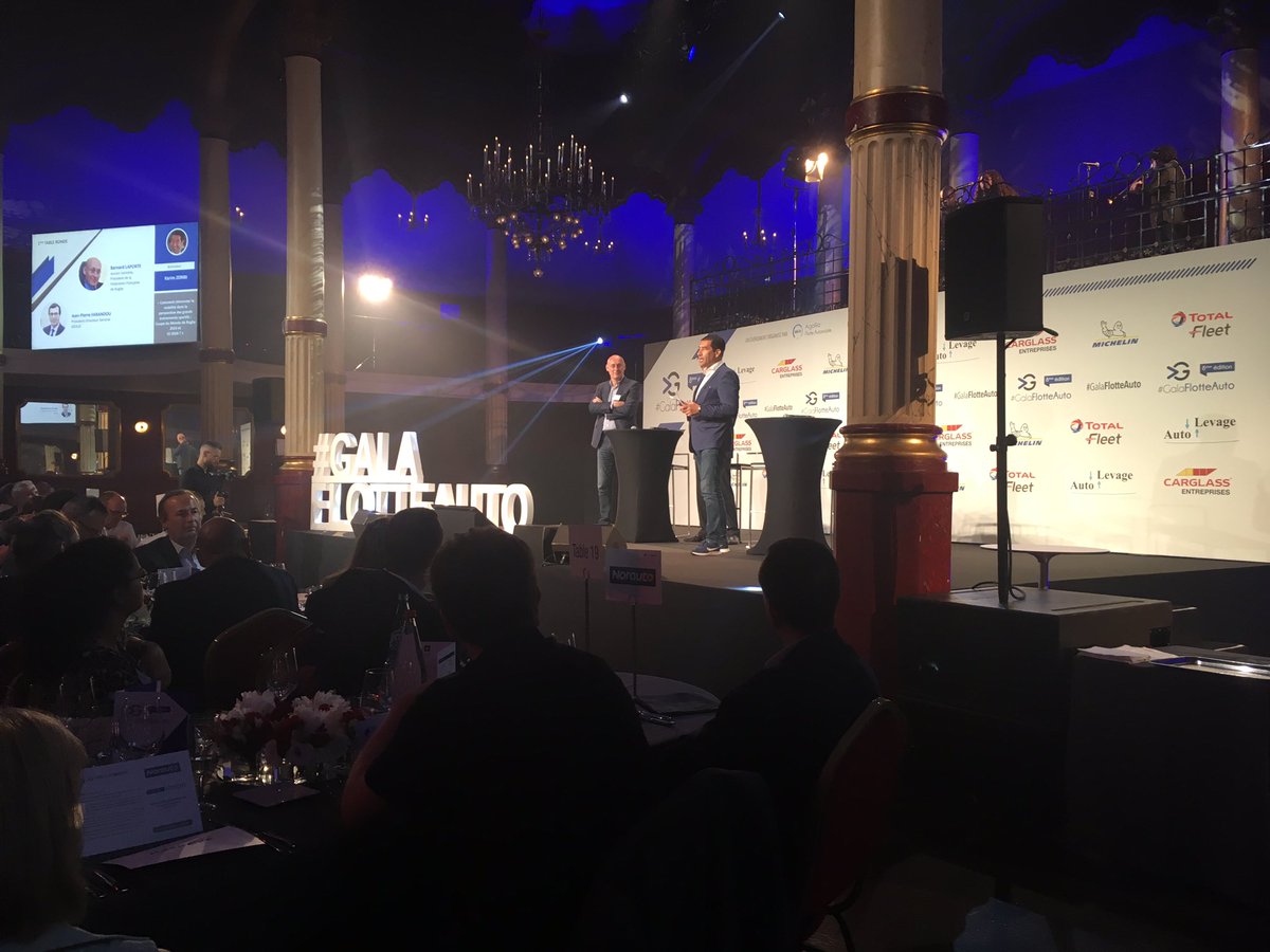 vonyer's tweet photo. Une belle soirée #GalaFlotteAuto pour #MeetWashing en présence de @BernardLAPP 👌 https://t.co/h5TaptfTOY