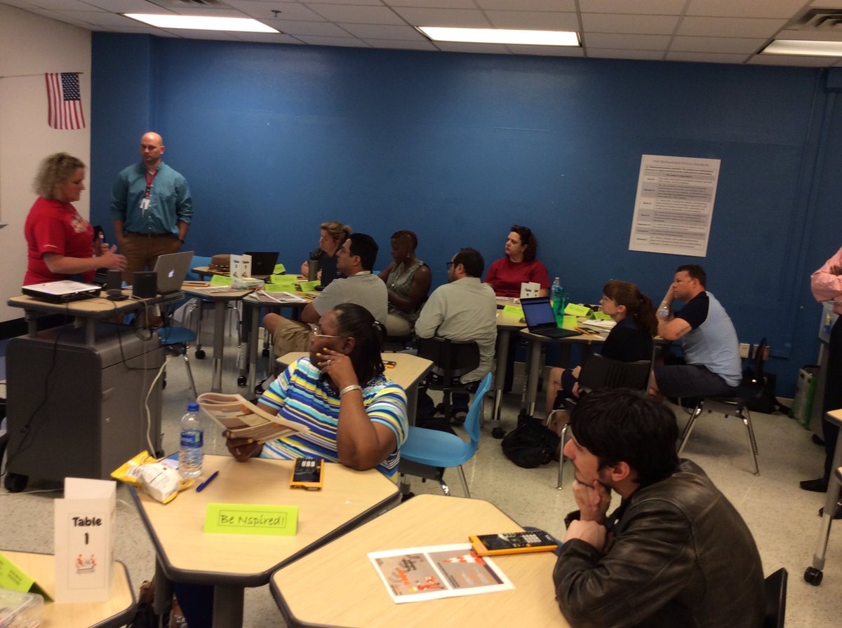 GainsMarika's tweet photo. @disdstemmath 
#disdstemmath 
Navigating Your Math Classroom with the TI-Napier (Beyond Beginners) https://t.co/i1S7qeqTNY