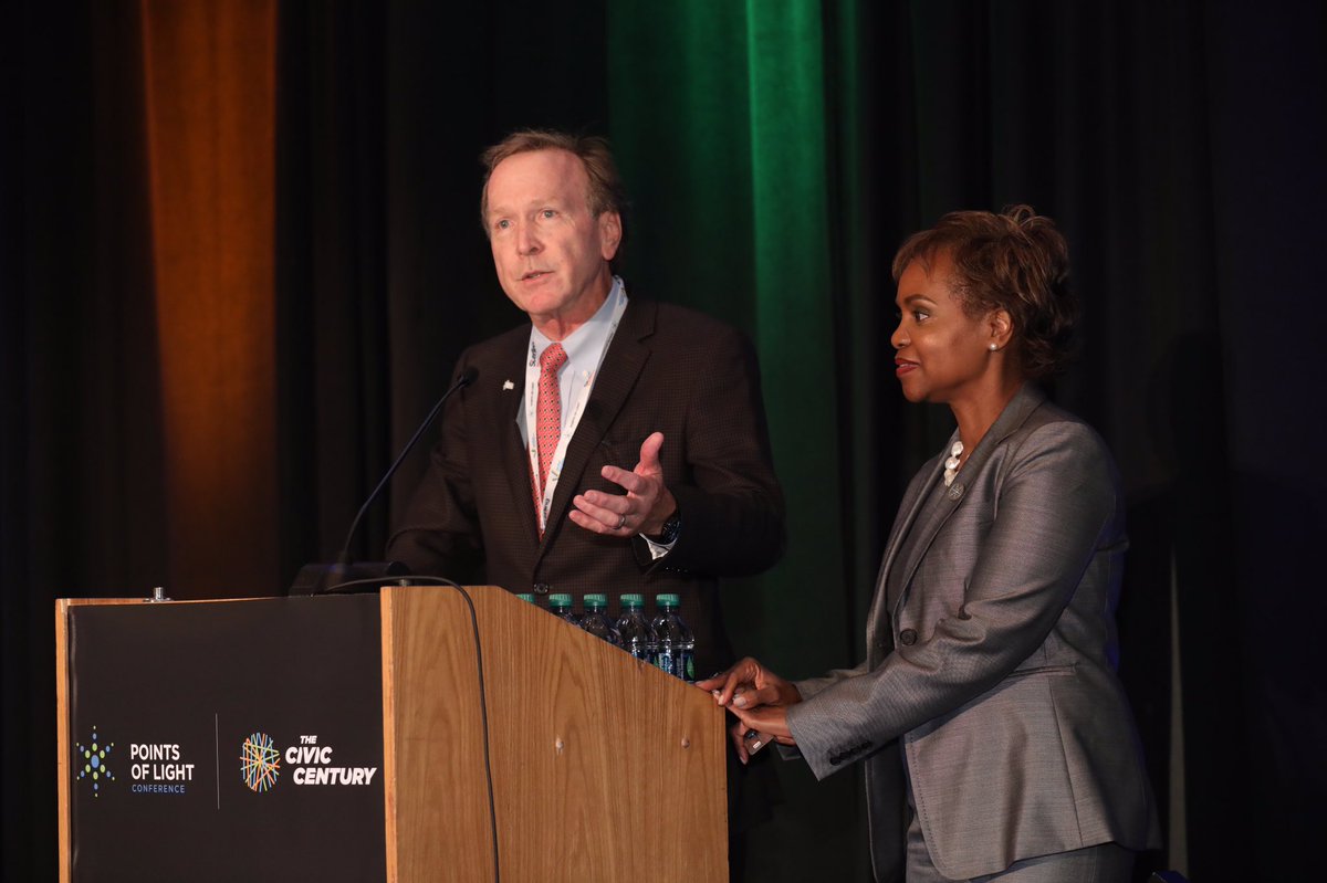 .<a href="/brandn_andersn/">.</a>, founder of Raheem, shares his powerful story and educates attendees on reporting and tracking police violence, joining <a href="/marc_freedman/">Marc Freedman</a> of <a href="/Encoreorg/">CoGenerate (Formerly Encore.org)</a> and <a href="/Alison_DaSilva/">Alison DaSilva</a> of <a href="/Cons/">cons</a> at the #PointsofLight19 business luncheon