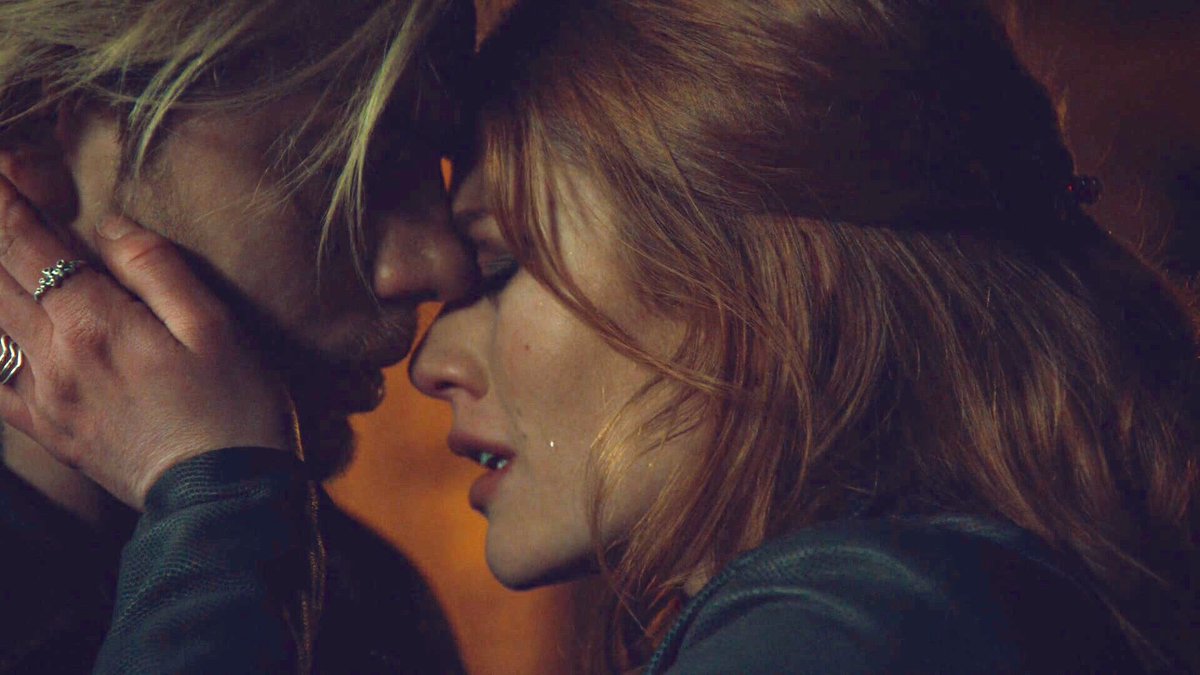 I vote <a href="/Kat_McNamara/">Katherine McNamara</a> &amp; @DomSherwood1 for #ChoiceShip #TeenChoice