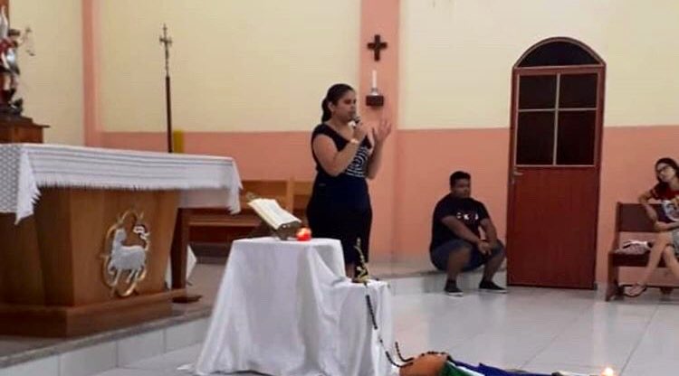 PJDioceseRB's tweet photo. "A Pastoral da Juventude tem uma história, uma espiritualidade e uma beleza que marcam as vidas de muitos jovens e muitas jovens.”
Encontro da PJ da Paróquia São Paulo Apóstolo, sobre história e identidade da Pastoral da Juventude.
#PJDiocesedeRioBranco https://t.co/0zAhvqSpWz