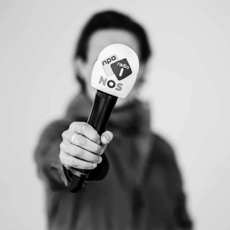 .<a href="/NPORadio1/">NPO Radio 1</a> als harde nieuwszender is in een tijd van fake news hard nodig. Dat de verdieping en verbreding van @Nieuwsenco in moet leveren om plaats te maken voor 'iets luchtigs' is kwalijk. Wij: "de vrienden van de show" vragen u deze petitie te tekenen petities24.com/behoud_van_zen…