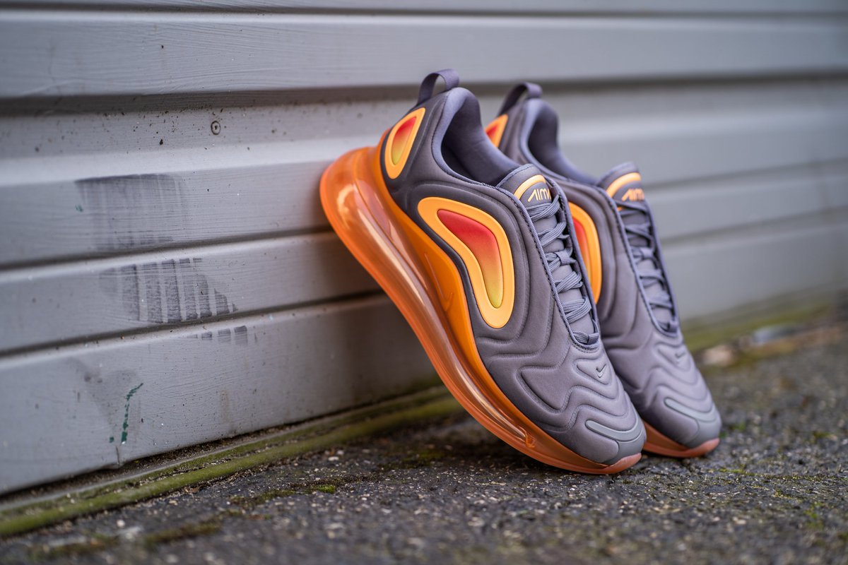air max 720 fuel orange