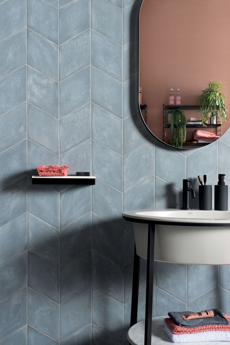 Henckdesign's tweet photo. Contemporist has put together the Trends for Summer Tile, with the help of Ceramics of Italy . Skinny Formats, Inlaid Wood, Muted Colors & Lines top the list! #contemporist #ceramicsofitaly #henckdesign #tile #trends
https://t.co/QudYZZuOql https://t.co/pRH5B5vbYT
