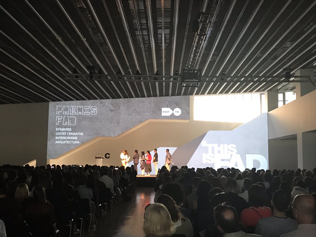 ArquinFAD's tweet photo. Ya tenemos el jurado de los #PremisFAD en el escenario👏🏻👏🏻👏🏻

#ThisIsFAD https://t.co/DT6dF0eWkj