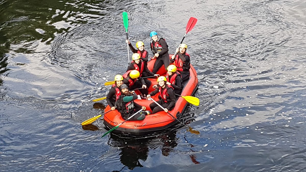maristasourense's tweet image. Tarde de rafting en el Ulla. #3eso #excursionesfindecurso #somosmaristas