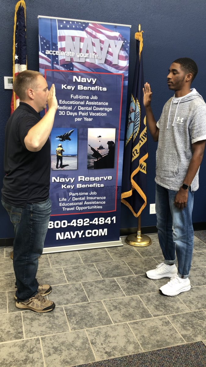 seanlove's tweet photo. 2019 @NavyFB Commit, Kamron Love (@kamron_love) was sworn in today!!! Super proud of you Son! 

@NAVYCoachKen @NavyCoachYo @GreenRB21 @CoachGeorge5 https://t.co/Xp4z0INvSR
