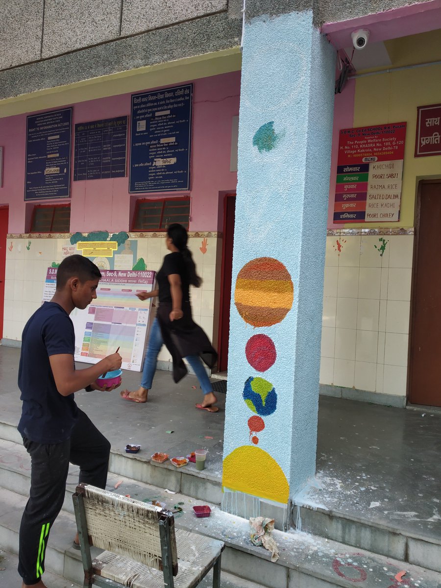 leoratrust's tweet photo. Day Second at MCD School sector 9.

Thank-you so much all the volunteers of second day and also the staff and teachers of the school. https://t.co/dowGRpd0dF