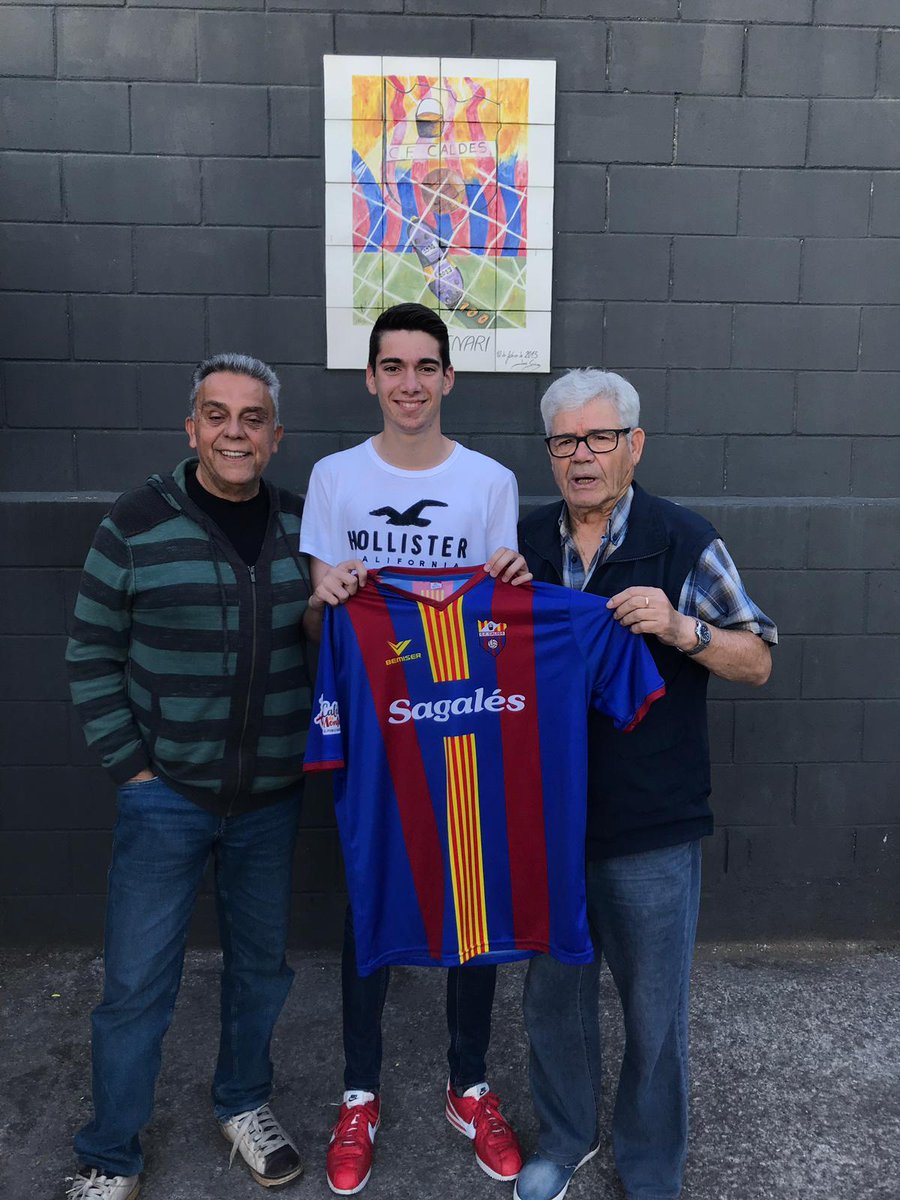 C.F.Caldes tweet media