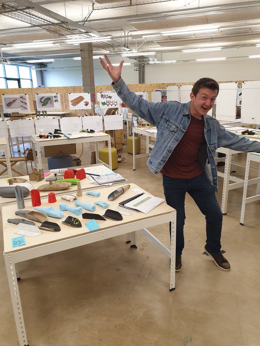 GRIFF_LM's tweet image. Great to see some of our students at CSAD. They have had some fantastic feedback on their work.  #creative #DesignTechnology @NewportH