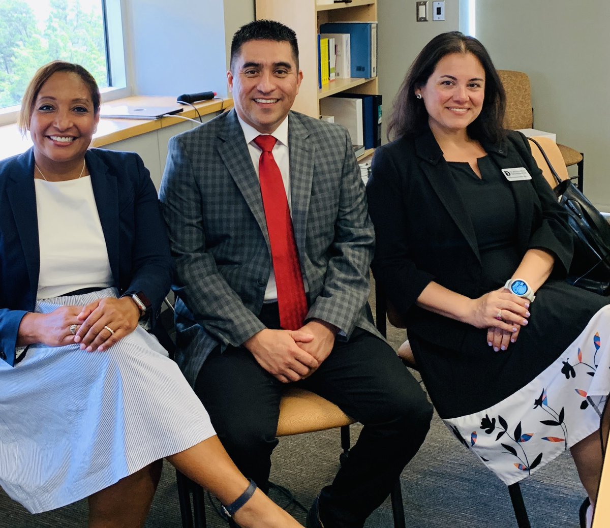 DrElenaSHill's tweet photo. Southwest Network Executive Directors are sharpening their saws today by doing a deep dive into Bambrick’s Get Better Faster text! #3D #DrHill #DrRamirez #DrSotelo #SummerLearning #StaySharp @MolinaSunset @MiaMartinD @but1st_Literacy @MRamirezDISD https://t.co/a1syOBW6LB