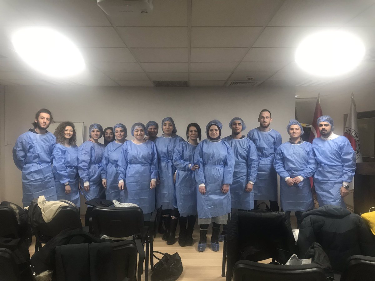 Otopsi Yardımcılığı Programı mezunlarımız ve yeni ikinci sınıflarımızla güzel şeyler yaptık. Yeni adaylarımızı da bekliyoruz <a href="/uskudaruni/">Üsküdar Üniversitesi</a> <a href="/UUForensic/">Forensic Science-Vidocq Istanbul</a>