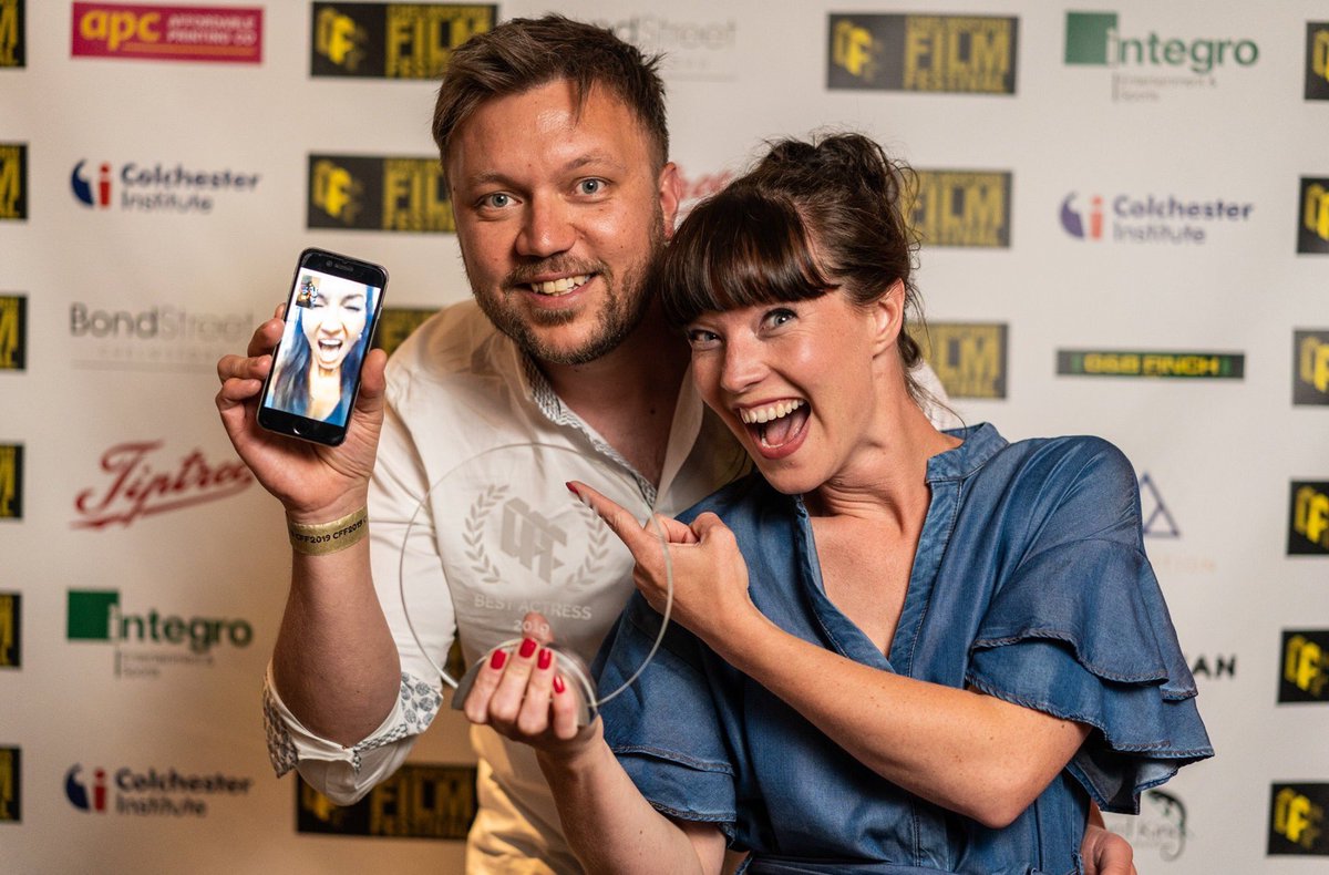 This year’s BEST ACTRESS Award Winner, the fantastic <a href="/jolielennon_/">Jolie Lennon</a> in Sylvia @SubMotion_ 👏 🙌🎥
#chelmsfordfilmfestival