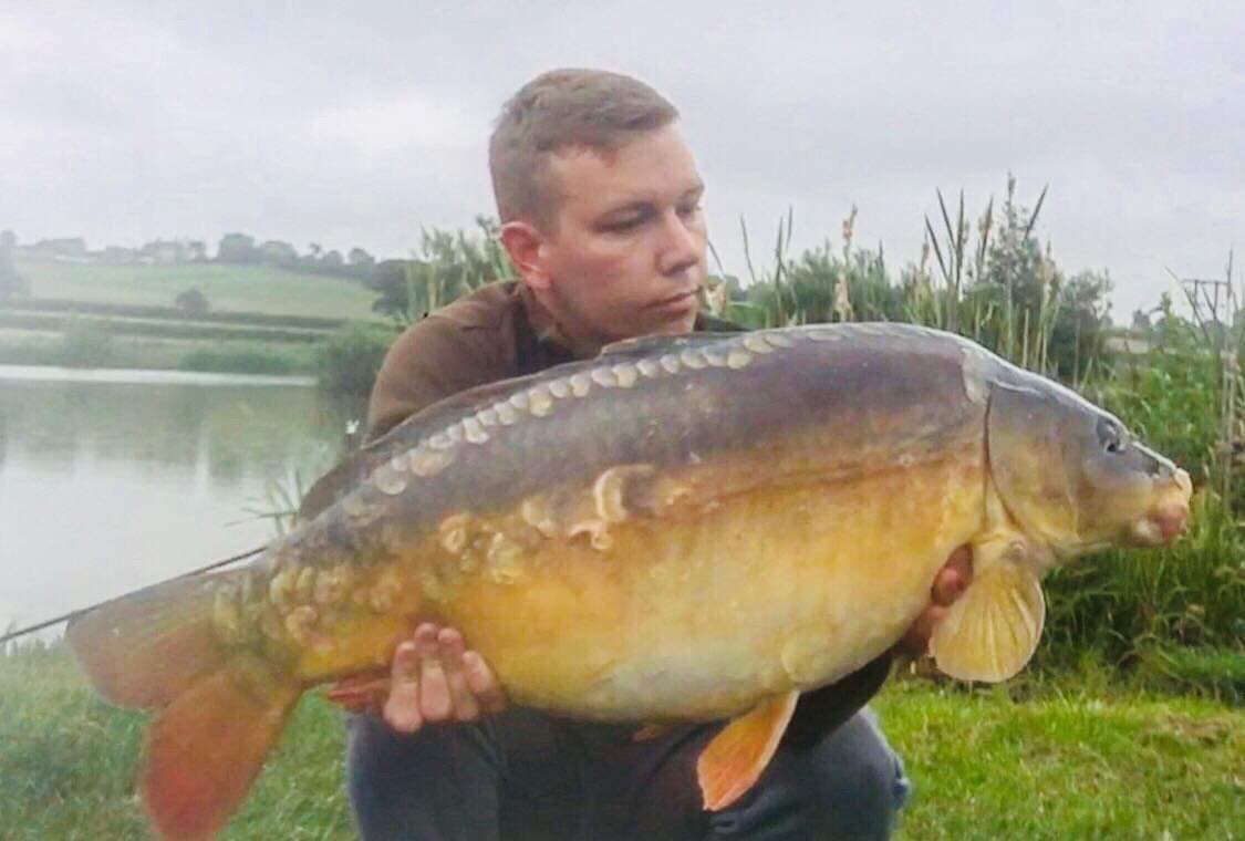 Regular NEB user Greg puts a new Pb Common on the bank. Well done mate

The best of four caught, 22lb mirror and new PB 28lb 12oz common both caught on the Irish nut with yellow corn toppers
#QualityBaitsMoreTakes            m.facebook.com/northeastbaits/