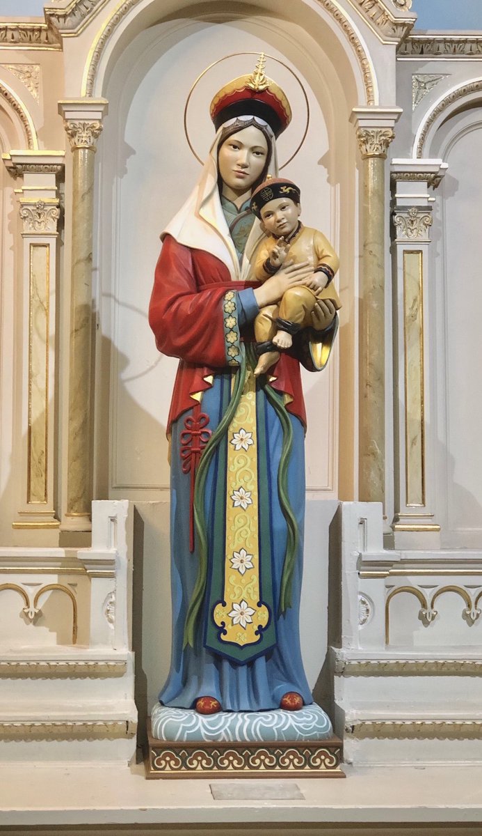 RohnDesign's tweet photo. New blog post! Meticulous detail evokes tradition in custom #OurLadyofChina #statue for St. Therese of Little Flower Chinese Catholic Parish in Chicago: https://t.co/3p0QXFPhKV #catholic #catholicart #chinatown #chinesecatholic #china #churchrestoration #blessedmother #jesus https://t.co/HNxosZLJDE