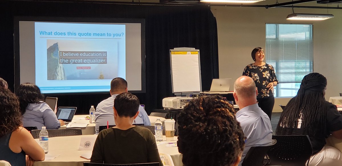 Learning = Content + LANGUAGE
Are your students using👂🏽👄👀📝 language to communicate their learning?🧠
@HISD_Curric #HISDEmpowers #pls2019 <a href="/milihenriquez/">Mrs.Mili</a> <a href="/Seidlitz_Ed/">Seidlitz Education</a> @HISDLiteracyBy3 @HISDMath @HISD_ElemSci @drmoniquesocial