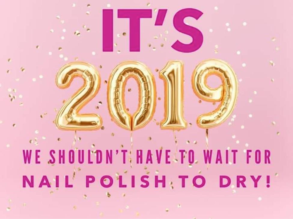 mhchousewives's tweet photo. “It’s 2019 we should not have to wait for nail polish to dry!  It’s finally here – dry nail polish – that gives a lasting beautiful manicure with the no smudging, no chipping, experience!  Applied in 10 minutes and come off with nail polish remover. 
@funnails247 #hitcgno https://t.co/Y9DLsbHmQT