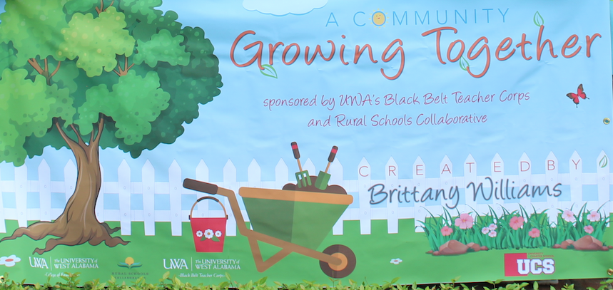 Rural_Schools's tweet photo. Bringing it all together. This #Alabama #GrantsInPlace project is a textbook example of what we are all about. Thanks @univwestalabama &amp; @BeltTeachers Read more: https://t.co/45zAyTQYGx https://t.co/EGttUenXT0