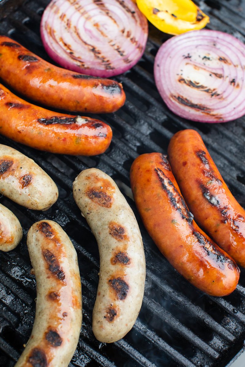 We source local ingredients to develop unique flavor profiles and source our meat from our very own network of family farms, so you can have smoky,  flavorful meats without all the fuss. bit.ly/2Y5RIci

#sustainablefood #knowyourfood #grillmasters #grillingseason