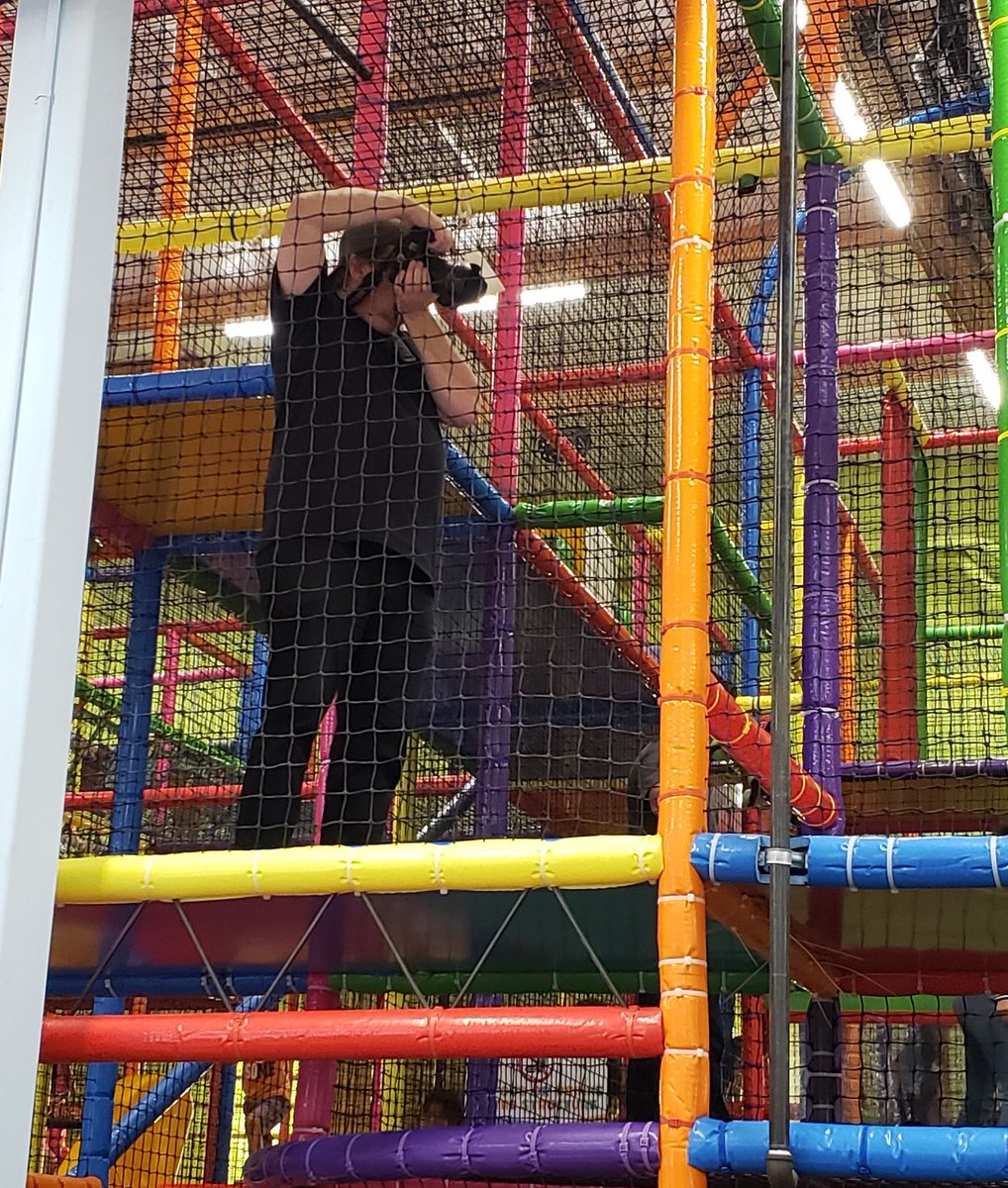 IG1com's tweet image. You&apos;ve heard of Nick Cage... here&apos;s Nick in a cage!

#Photography #Kids #FunProjects #Marketing
