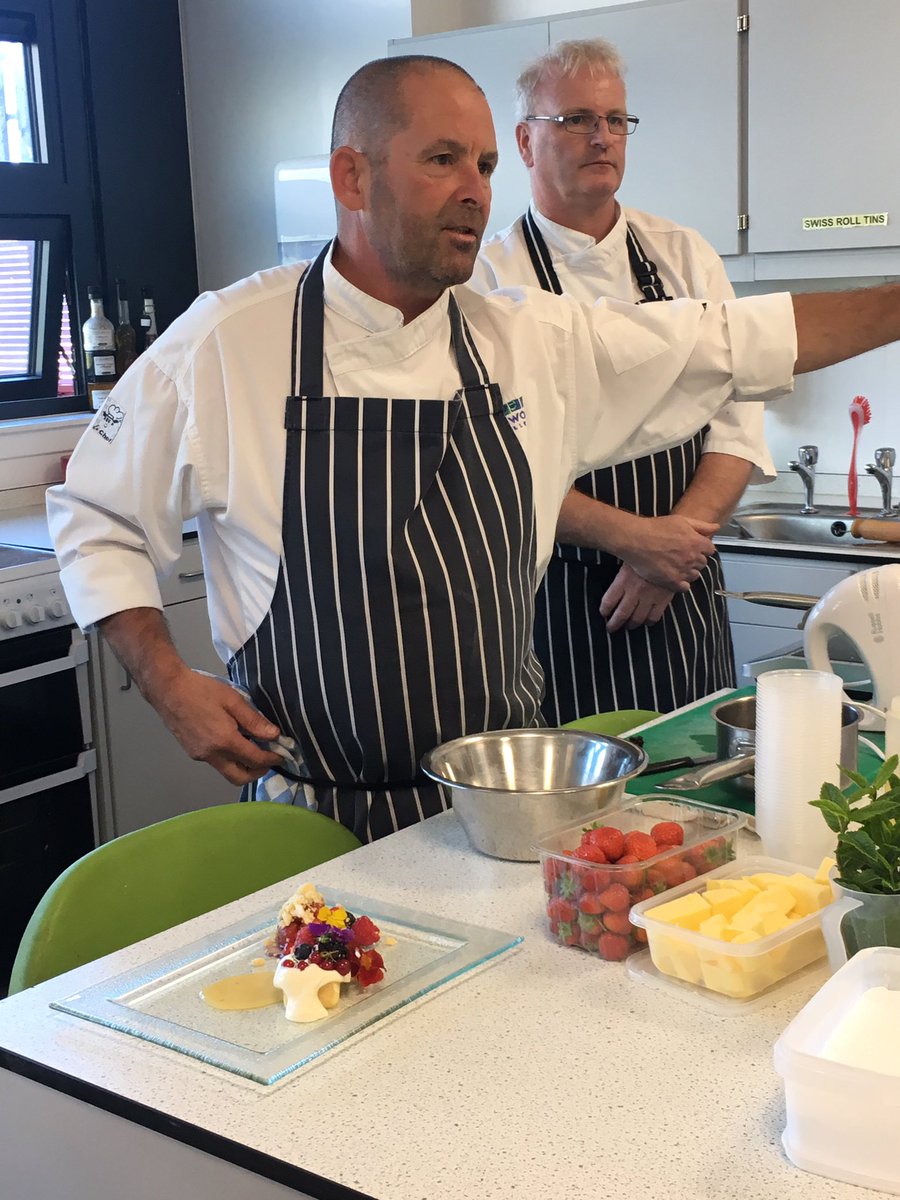 Great afternoon <a href="/WaidAcademy/">🌐Waid on the Web🌐</a> for our Ready Steady Cook invention challenge #lovefood #srucelmwood #sruchospitality