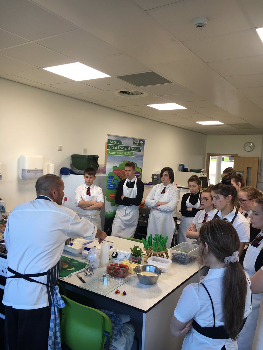 SRUCHospitality's tweet photo. Great afternoon @WaidAcademy for our Ready Steady Cook invention challenge #lovefood #srucelmwood #sruchospitality https://t.co/8oucQ4vhk1
