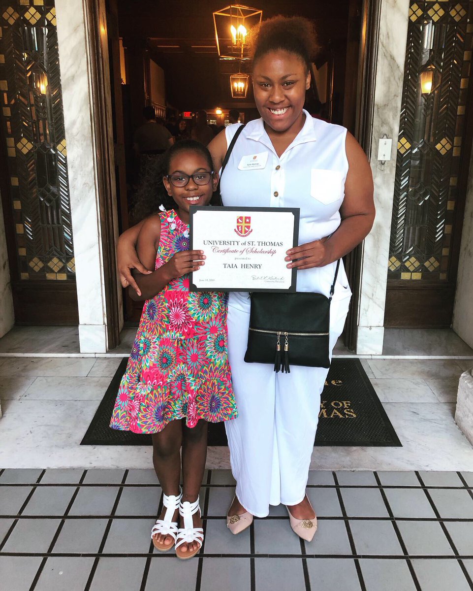 USTadmissions's tweet image. Congratulations #FutureCelts and welcome to UST! 🦁🌟
#transfer2UST #usthouston #celtnation #FutureCelt #ustbold #beyourboldself #scholarships