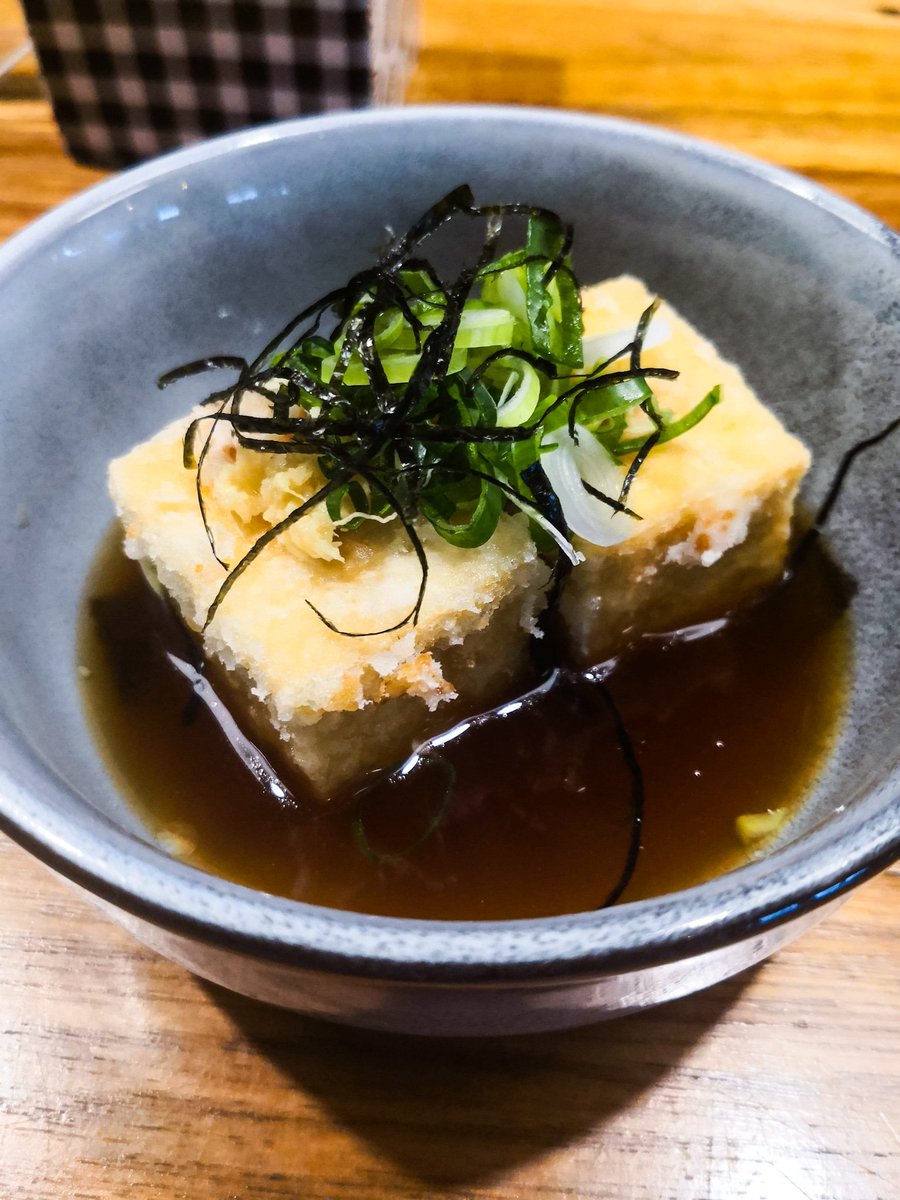 Quaffables's tweet image. If you&apos;re looking for something to warm your bones on these chilly days #MisoyaSakeBar is the perfect remedy!

Of all the delectable offerings we strongly recommend getting stuck into their special ramen, agedashi tofu and the pork gyoza... Yum😋🍜 

#Quaffables #Ramen #FoodPorn