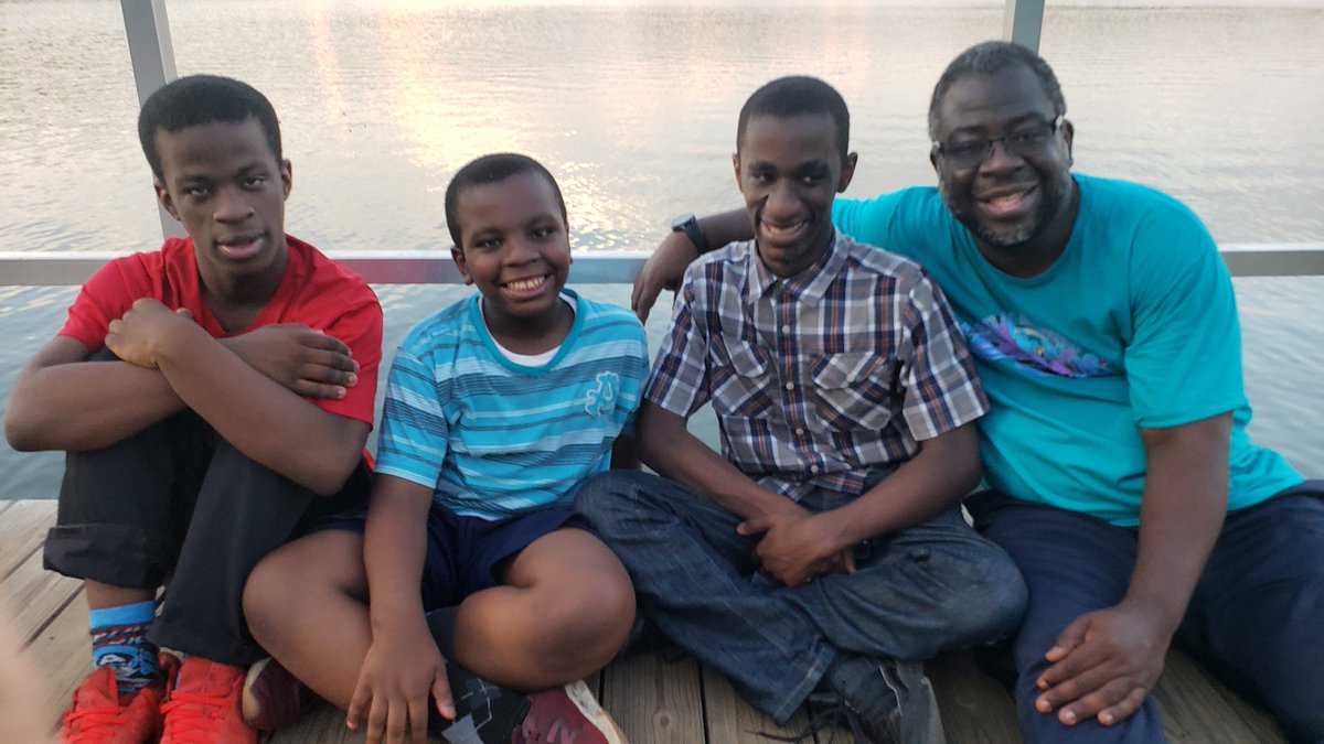 Dwight Hutson 🇬🇾👨🏿‍🏫📸🎙 tweet media