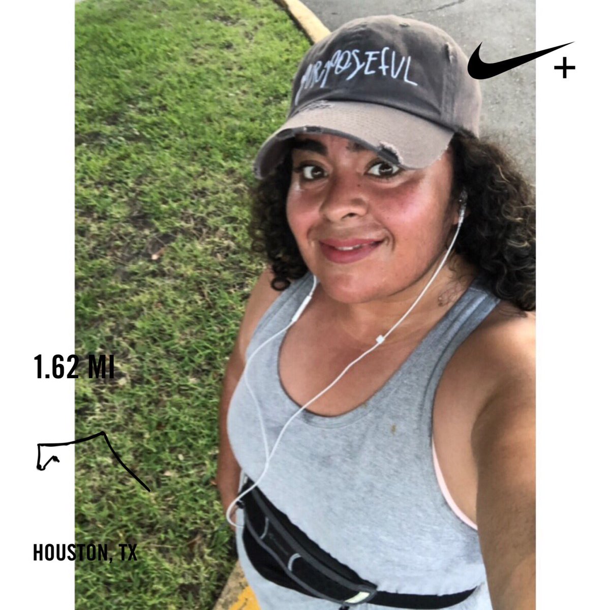 MarianaBreaux's tweet image. My favorite part of the summer- evening runs! Especially w/ the guided runs on the NRC app! 💪🏽 #callitacomeback #comebackrun #mariruns2019 #100milesofsummer #nikerun #nikerunning #nikerunclub #runlap