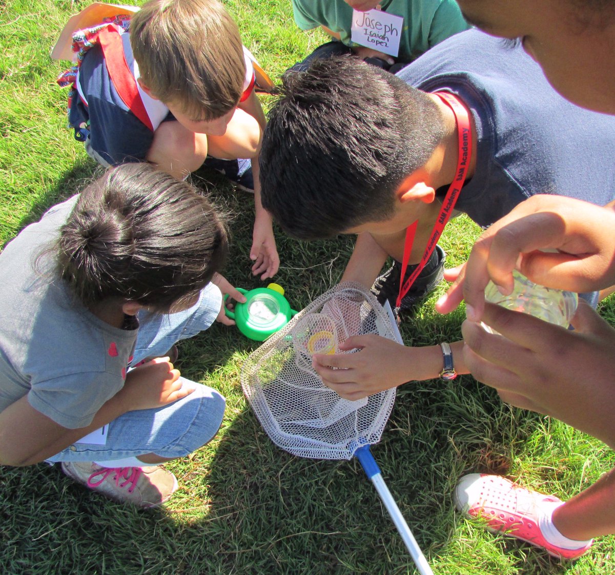 SAMacademymaker's tweet image. WANTED: 3 Middle School teachers to join the first cohort of California WATERS Master Teachers. Kicks off with 2 days of training and making at the California WATERS Center @ SAM Academy in Sanger, California on July 8-9, 2019. #SAMAcademyMakers contact @Jdvscience2 for info