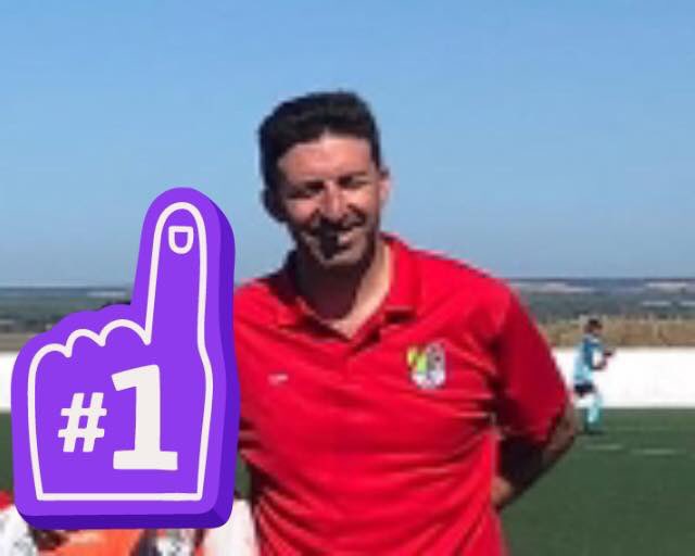 AD_SanBartolome's tweet photo. LALO RENUEVA CON EL CLUB PARA AHORA HACERSE CARGO DEL GRUPO DE 2010.    
El hasta ahora entrenador de porteros asume el reto de llevar este grupo con la ilusión y el trabajo por bandera. Confiamos en ti LALO.

#CanteraSamaria https://t.co/sxyydXbmZz