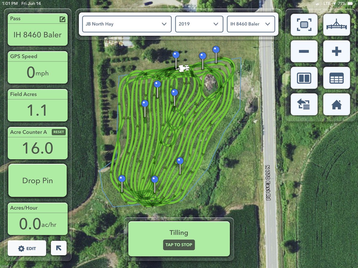 randyniver's tweet photo. Pretty cool way to map custom hay baling using @FieldView and dropping a pin for every bale. Sent it to the customer as soon as I was done and he offered me 30 more acres. #CustomerService #hay19 @austin_j88 https://t.co/FZfe0xJpql