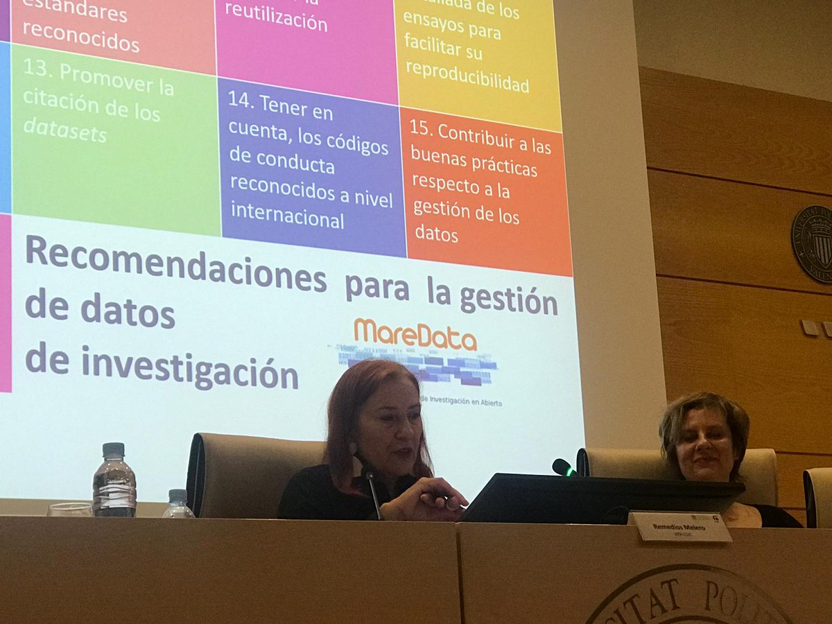 maredataproject's tweet photo. Los datos del futuro https://t.co/U7ZA5uxc45  #maredata @maredataproject con @fernandapeset @reme_melero  @evamen crónica del debate en @etsinfupv Transformando el modelo de investigación con Ciencia Abierta. https://t.co/YMvT5L6fuf