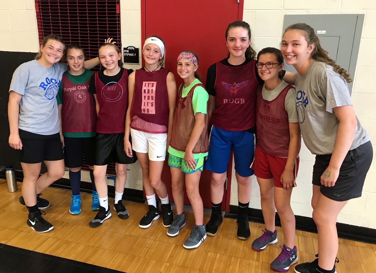 ROGBasketball's tweet photo. Day 3 in the books. A great group that is learning, working and having fun. #Camp14 #rogb https://t.co/qUa73UidVN