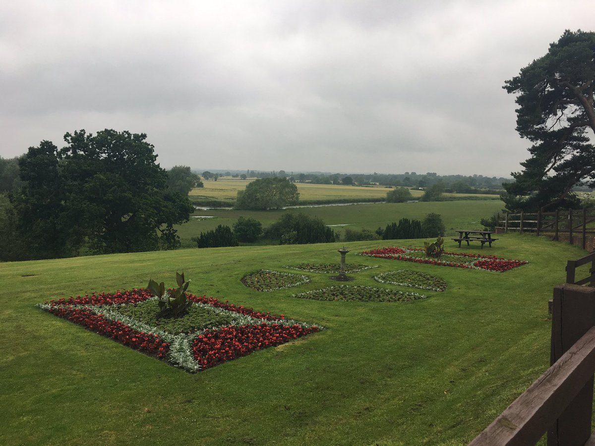 amanleywbcc's tweet photo. An amazing day today @wychnorpark legionella training #amazinggrounds #OneTeam @LorraineHands @JeffBrimblePLR @HjalmarWill https://t.co/rlTxMYEbAn