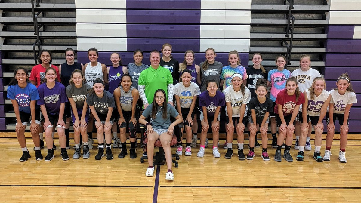 LadyWhipsBball's tweet photo. ๐๏ธOur Summer Speaker Series continues! Thanks @pearsonjeff for sharing "Things That Go Into a Championship Mentality". #SetStandards #DontSkipSteps #EarlyIsOnTime #RemindersVsCriticism #Connectedness #BodyLanguageScreams #NBA #BeAccountable #ConsistentGreatness #WhatsInYourBottle https://t.co/UQexodwFS5