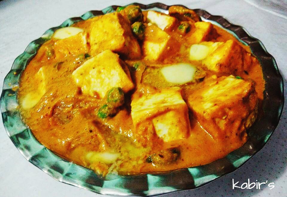 82. Few Veg Preparations: Shahi Paneer, Alu Chokha, Cabbage Fry, Paneer Butter Masala.