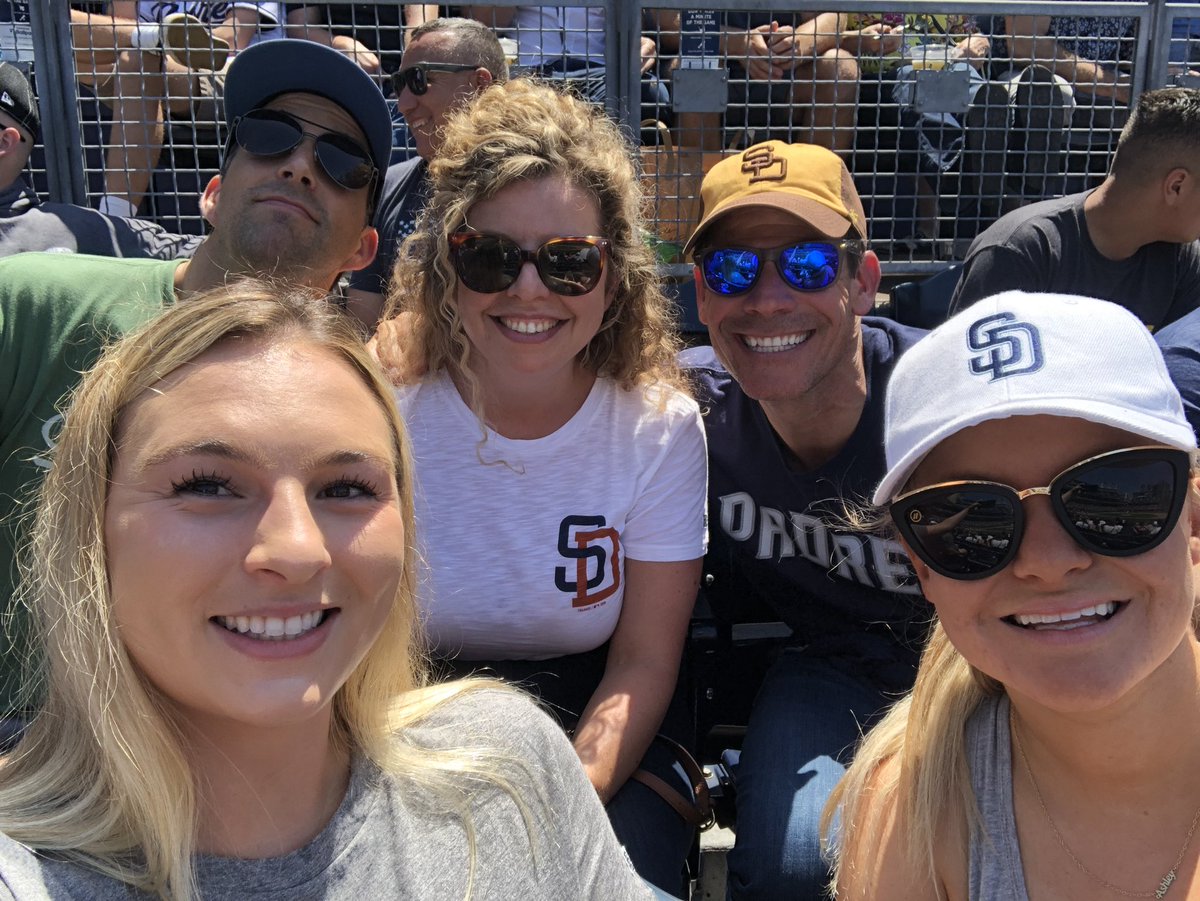 MarkLWayne's tweet photo. #FriarFaithful https://t.co/cye8RkvjPJ