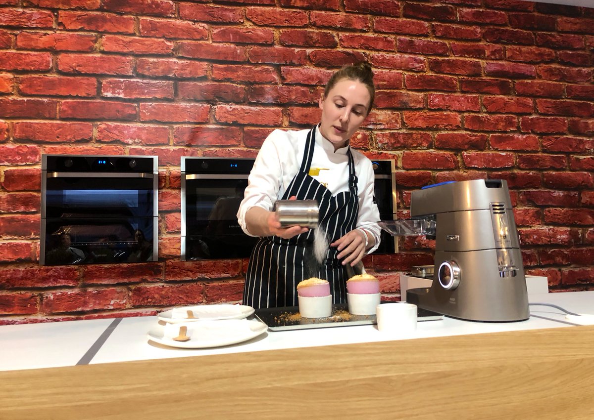 Chris King (@chefchrisking) on Twitter photo 128 down, 896 Raspberry Soufflés to go <a href="/TasteofLondon/">Taste of London</a>
<a href="/saucebylangham/">saucebythelangham</a> X <a href="/SamsungUK/">Samsung UK</a>
✊️🧡 128 down, 896 Raspberry Soufflés to go <a href="/TasteofLondon/">Taste of London</a>
<a href="/saucebylangham/">saucebythelangham</a> X <a href="/SamsungUK/">Samsung UK</a>
✊️🧡