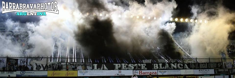 Recibimiento de La Peste Blanca [All Boys].