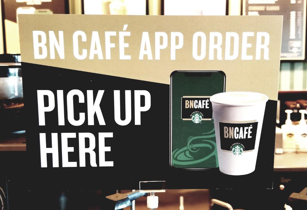 BNMinot's tweet photo. Did you know that only the #coolkids get to use our #BNCafe Mobile Order pickup area? It's true. If you haven't joined the cool kid #club yet, stop in and we'll help you get signed up so you can start #ordering on your phone and #skiptheline. https://t.co/hwjQ90xCT1