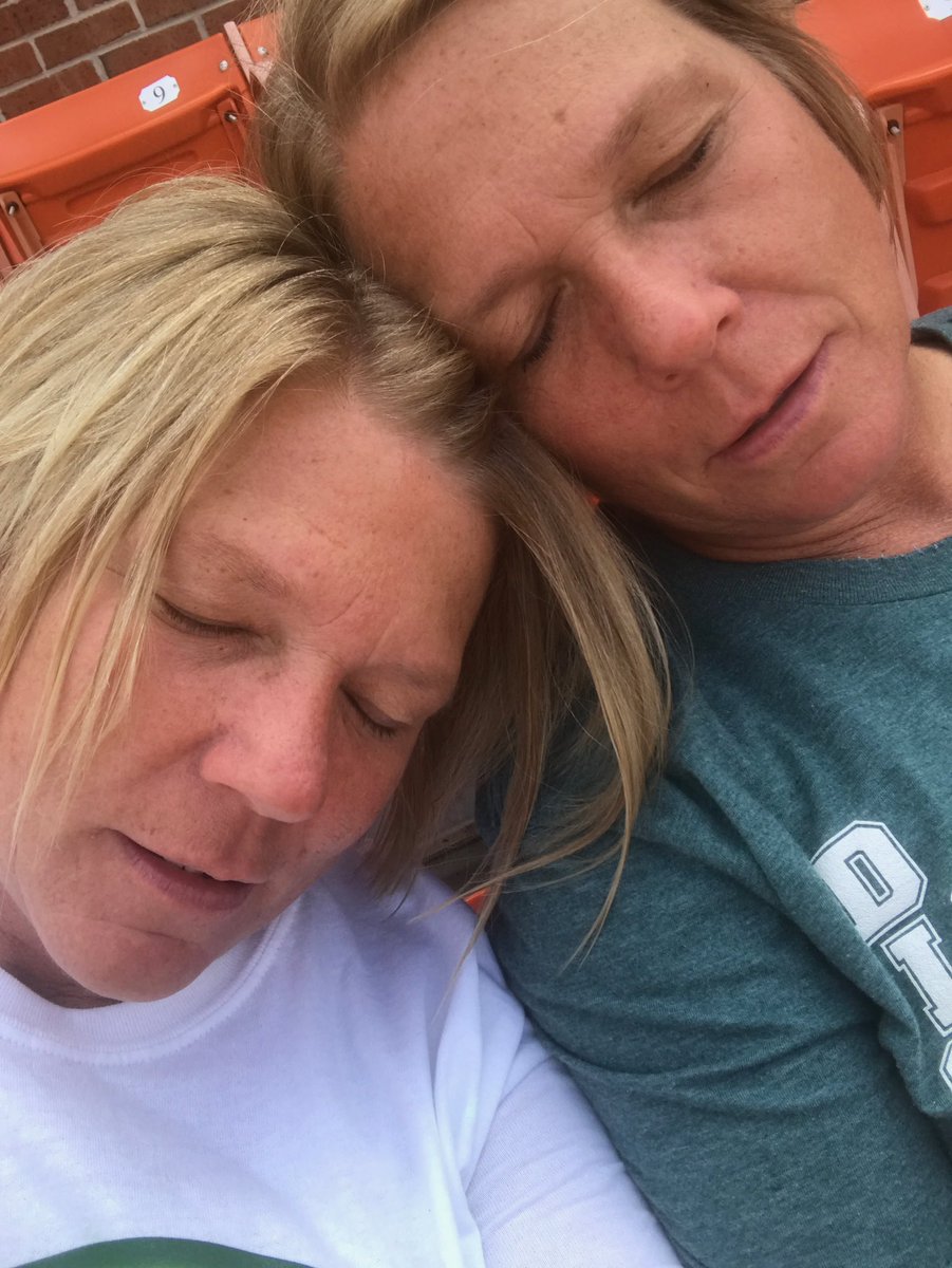 JenisonSoftball's tweet photo. After putting a 35-4 season to bed with a banquet Tuesday &amp; Coaching an all-star game. What do you do on Wednesday?  Speed and slap camp @Vol_Softball.  Coaches drove thru the night to get @joellewojtas &amp; @abbimorsee to camp on time. @karikossen &amp; @karlawojtas22 you’re the best! https://t.co/SAAh2112CW