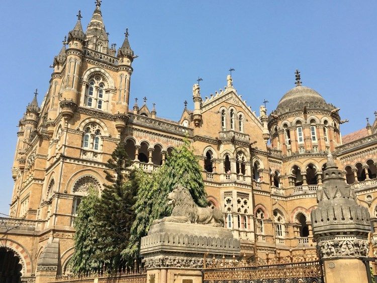 IndiaUpClose1's tweet photo. Travel Bloggers Share: Why I Love #Mumbai | Kat Pegi Mana: Where Is Kat Going? https://t.co/JzXYQPNebH #IncredibleIndia #traveltips https://t.co/jzSvw3gdTt