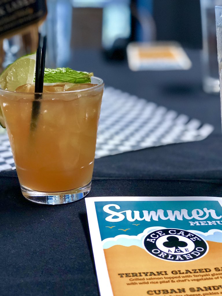 tastecationer's tweet photo. A Dark &amp; Stormy for a dark and stormy Florida evening checking out the #newsummermenu at @acecafeorlando. Delish! #AceCafeOrlando https://t.co/6oMijMJFkY