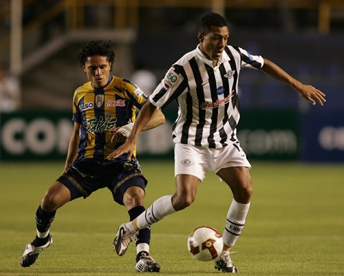 ¿Sabías Qué? 🤓 

El San Luis FC, representó a México en la Copa Sudamericana en 2008 y en la Copa Libertadores en los años: 2009, 2010 y 2011.

⚽#SienteTuLiga ⚽